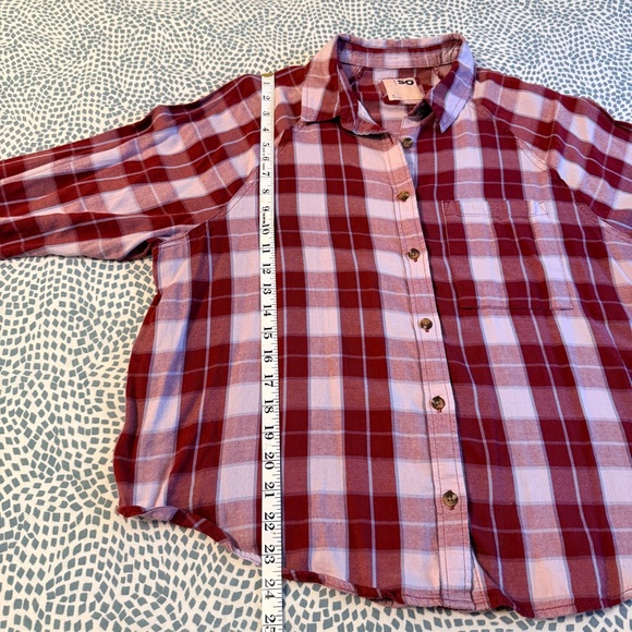 SO | Maroon and White Plaid Shirt - Picture 5 of 9